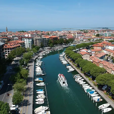 Lägenhetshotell Miramare 4*