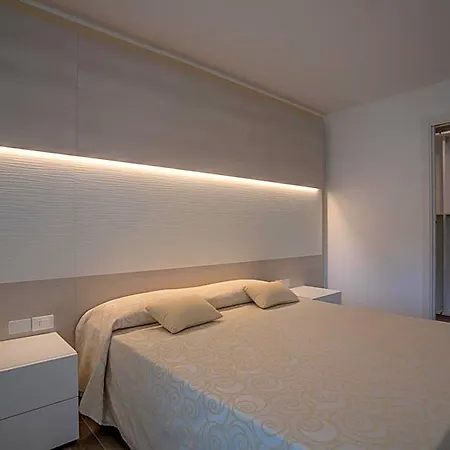 Lägenhetshotell Miramare 4*