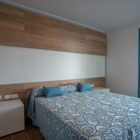 Miramare Apartmanhotel 4*