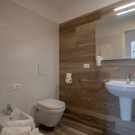 Miramare 4* Градо