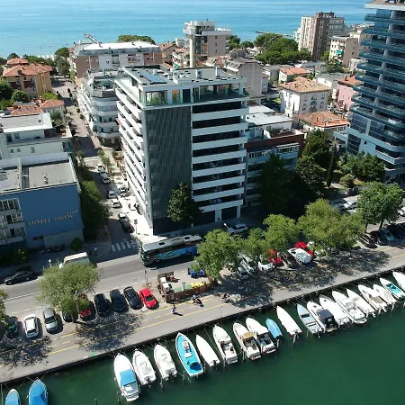 Apartmanhotel Miramare 4*