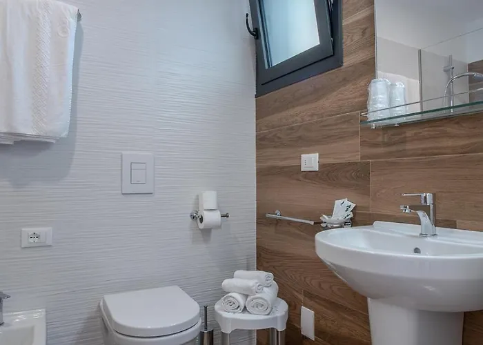 Miramare Apartmanhotel 4*