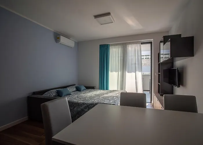 Miramare 4* Градо