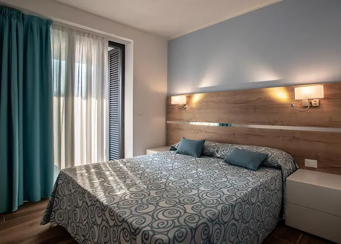 Lägenhetshotell Miramare 4*