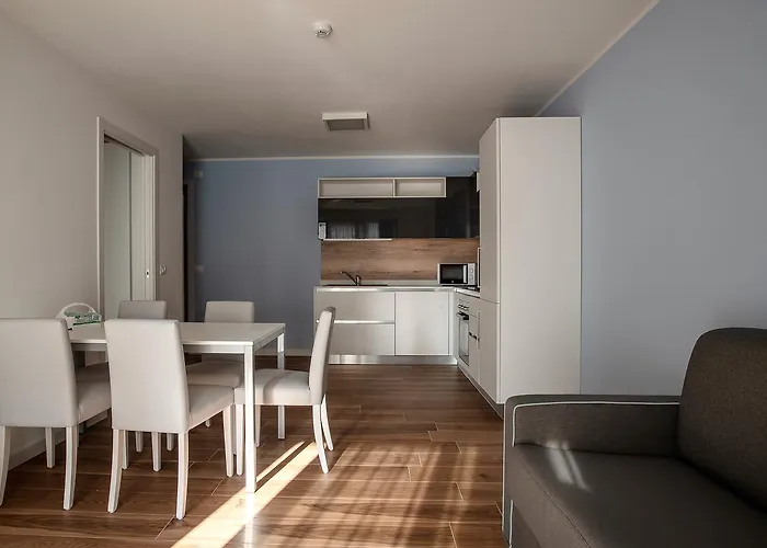 Miramare 4* Градо