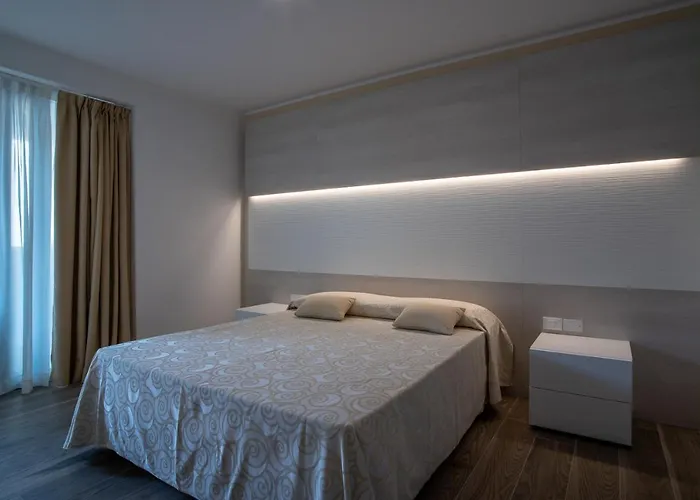 Miramare Apartmanhotel Grado