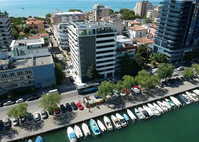 Lägenhetshotell Miramare 4*